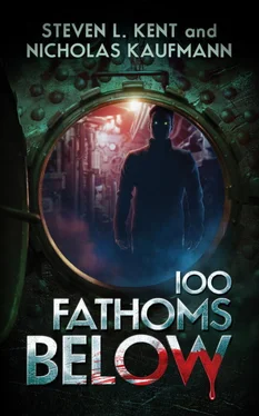 Steven Kent 100 Fathoms Below обложка книги