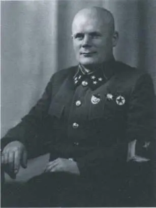 Филипп Иванович Голиков Шанхай в 1930е годы Агнесса Смедли - фото 28