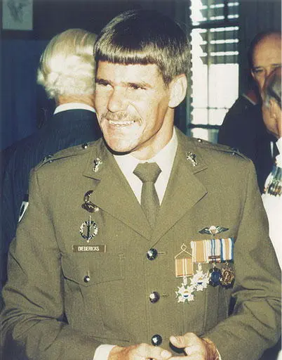My friend and legendary Small Team operator André Diedies Diedericks Note - фото 43