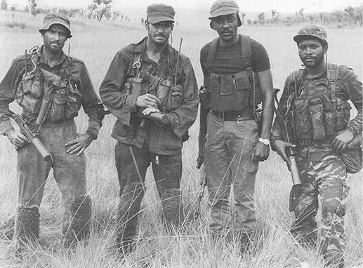 With André Diedericks second from left UNITAs Captain Mickey and Neves - фото 57