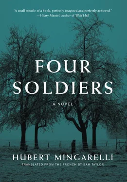 Юбер Мингарелли Four Soldiers обложка книги