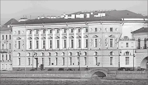 Эрмитажный театр Первый этаж здания решён как цокольный и обработан рустом - фото 97