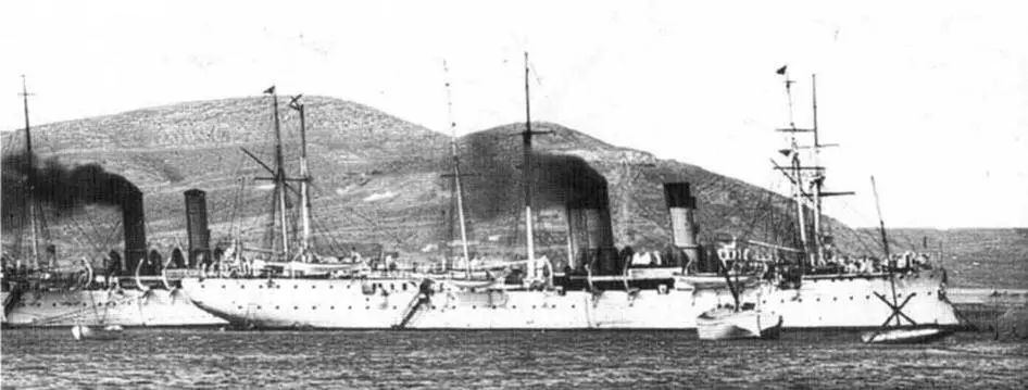 Амур в составе эскадры на рейде ПортАртура Амур в ПортАртуре 1904 г - фото 100