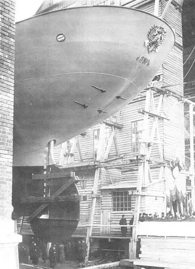 Минный транспорт Амур перед спуском на воду 27 октября 1898 г Енисей - фото 62