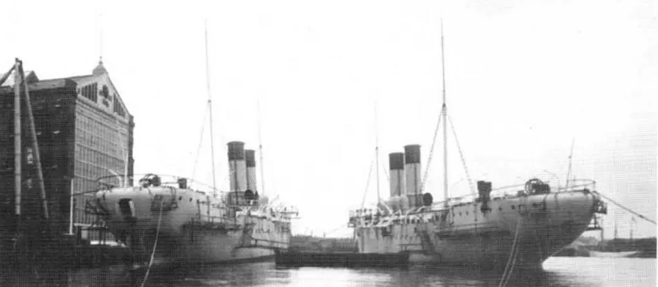 Минные транспорты Амур и Енисей на достройке Лето 1900 г - фото 68
