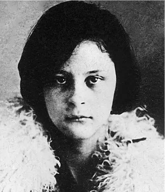 Последняя фотография Вари Трубецкой Архив семьи Трубецких Благодарим Михаила - фото 46
