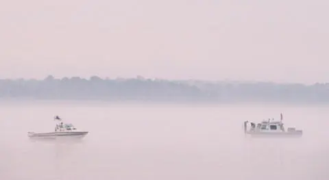 The Navys search efforts on Toledo Bend Reservoir proved frustrating as no - фото 53