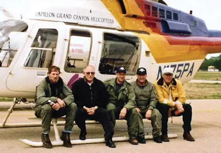Charles Kreneks search crew poses for a photo while refueling on March 27 - фото 65