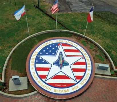 Hemphills memorial star was transformed into a memorial to the sacrifices of - фото 87