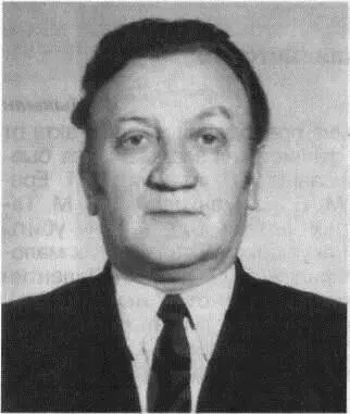 Кива Моисеевич Фейгин Когда мужчины были отправлены рыть ямы туда же немцы - фото 6