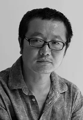 CIXIN LIU is Chinas leading SF writer He is a ninetime winner of the Galaxy - фото 2