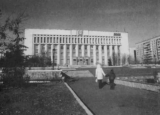Административное здание Ленинского района ул Чкалова 32а Углы здания - фото 80