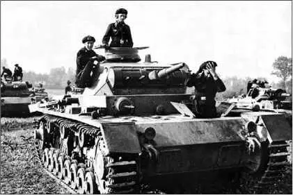 PzIII AusfD Польша сентябрь 1939 года Теоретически механик водитель и - фото 14