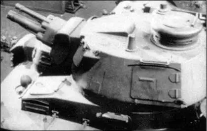 Вид сверху на NbFz 1 с башней фирмы Rheinmetall Немного отличались они и - фото 32