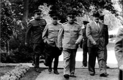 Ответственный за обеспечение безопасности Ялтинской конференции имевшей - фото 25