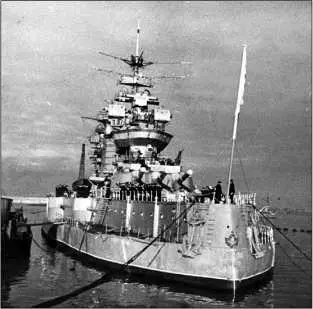 Линкор Парижская Коммуна Поти 1942 г 23 марта линкор пришел в Поти где - фото 30