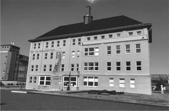 The former Topf and Sons administration building and now memorial site in - фото 27