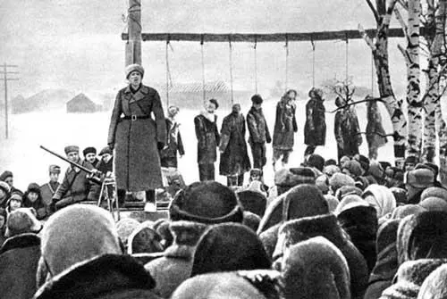 это единственный в данной подборке советский снимок Освободили Волоколамск - фото 16