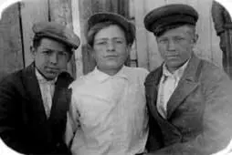 Мы студенты были постоянно голодные а в аудиториях было так холодно что - фото 3