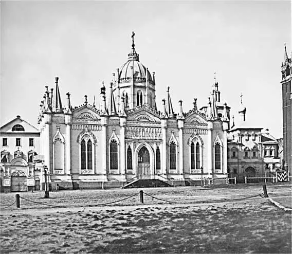 По преданию монастырь был основан великой княгиней Евдокией женой Дмитрия - фото 35