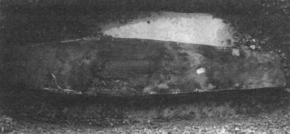John Hartnells coffin damaged in 1852 when his body was exhumed by Commander - фото 24