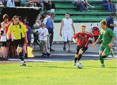 Игра за сборную ветеранов ЭФСИ 2012 г Тренировка в сборной Справа О - фото 15