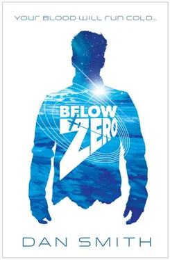 Дэниел Смит Below Zero обложка книги