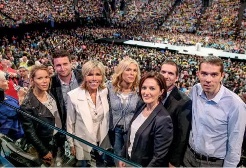 Le 17 avril 2017 le clan Auzière est réuni à Bercy pour entendre parler - фото 8