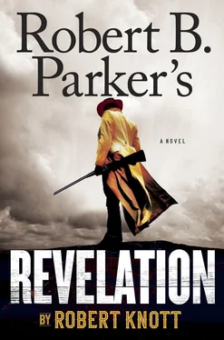 Роберт Паркер Robert B. Parker's Revelation обложка книги