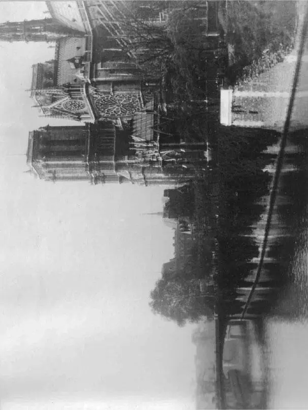 НотрДам со стороны Pont de lArchevêché С Анри Гроссом 1957 Швейцария ок - фото 27