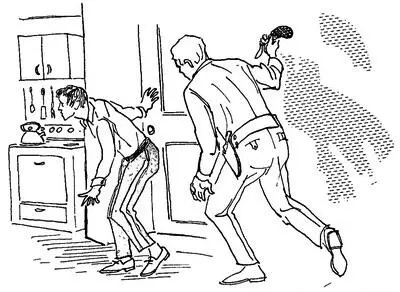 He examined the swelling where he had slugged the man There was a considerable - фото 6