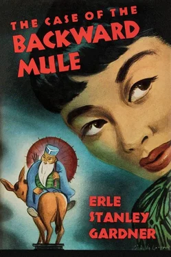 Эрл Гарднер The Case of the Backward Mule обложка книги