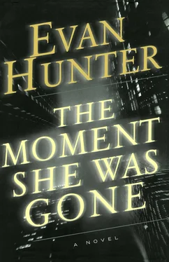 Evan Hunter The Moment She Was Gone обложка книги