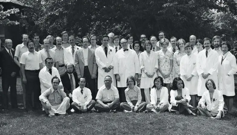 Лаборатория биофизики Гарвардской медицинской школы 1975 год Теперь на месте - фото 46