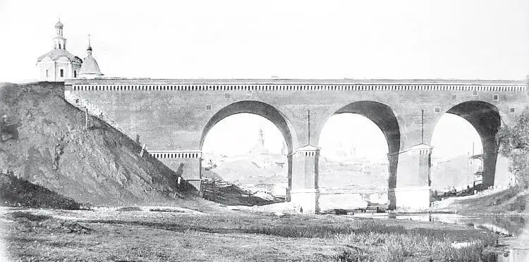 Андроников виадук Фото 1870е Самые притязательные из домов стоят на - фото 107