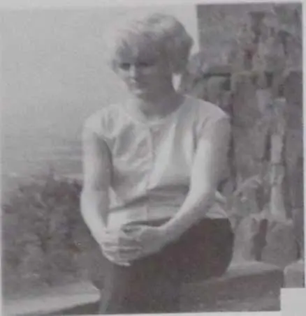 Мира Хиндли Ян Брэди и Мира Хиндли во время их ареста в октябре 1965 года - фото 15
