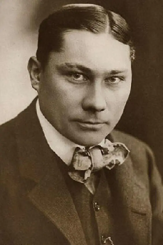 Сыгравший голема актер Пауль Вегенер Paul Wegener Пауль Вегенер 11 декабря - фото 27