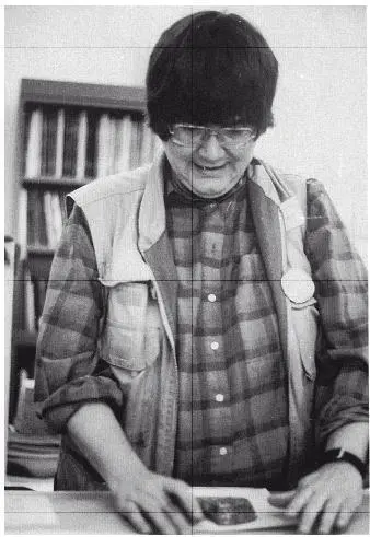 Линда Шили за работой в Вашингтоне округ Колумбия 1985 год Художник - фото 129