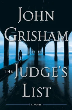 Джон Гришэм The Judge’s List обложка книги