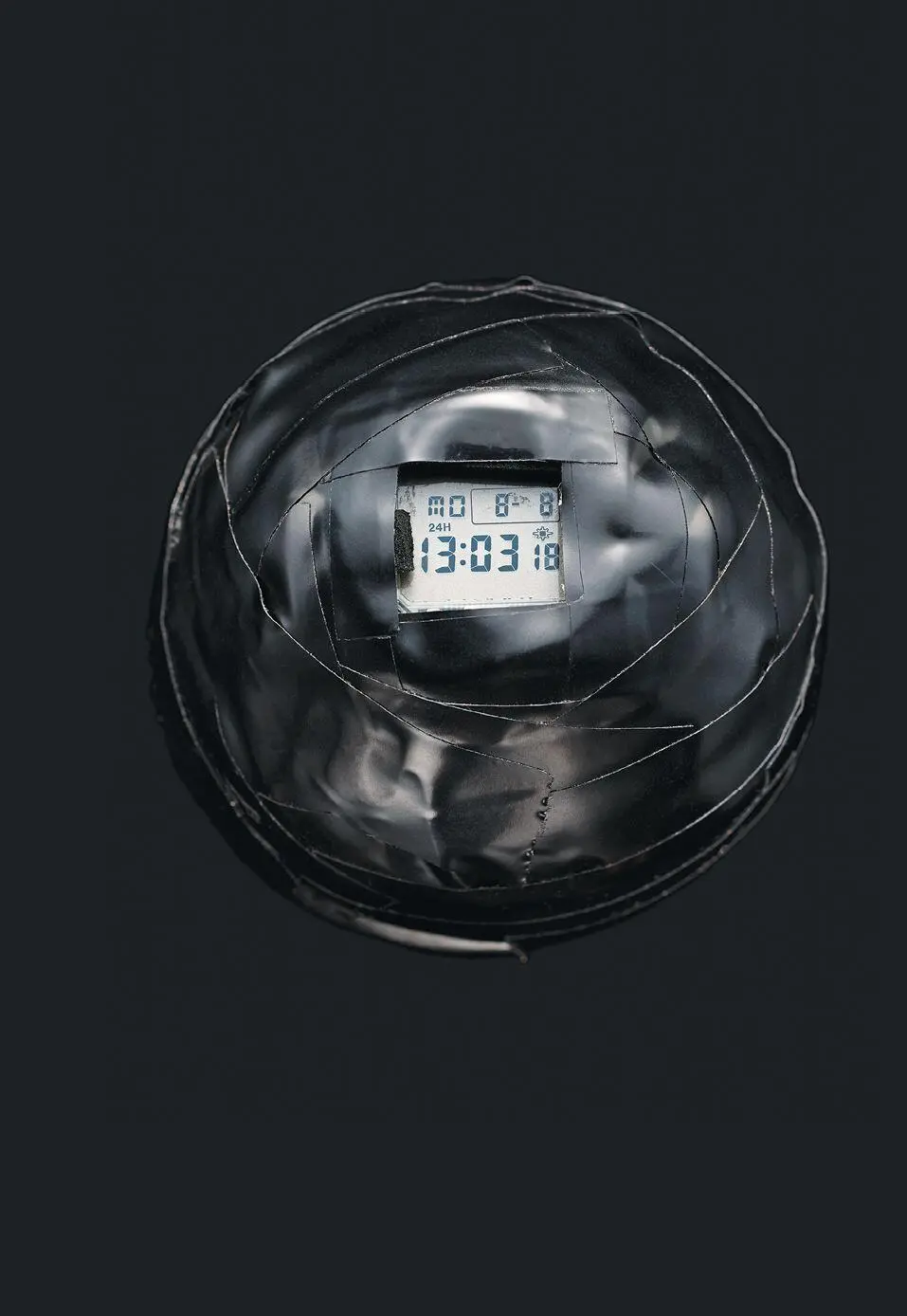 ПРОТОТИП МОДУЛЯ Один из первых прототипов корпуса GShock похож на мягкий мяч - фото 20