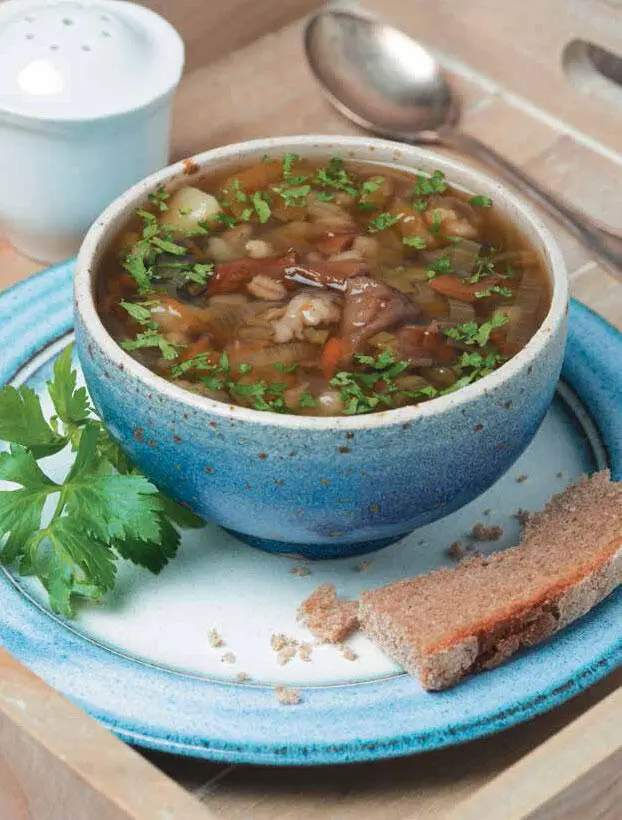 Ушное Блюдо русской кухни мясное жаркое с картофелем которое традиционно - фото 80