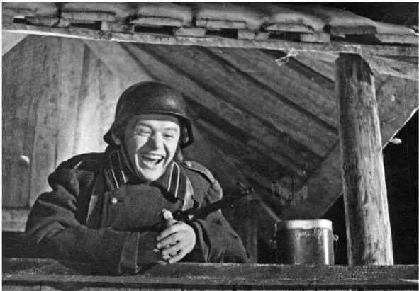Курсовая работа 1961 г Студенты 1го курса Нижний ряд слева направо Б - фото 24