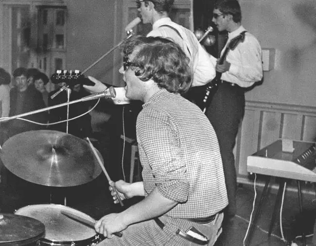 Атланты1968 Алик Сикорский Сергей Извольский ТотКогоНельзяНазывать Но - фото 12