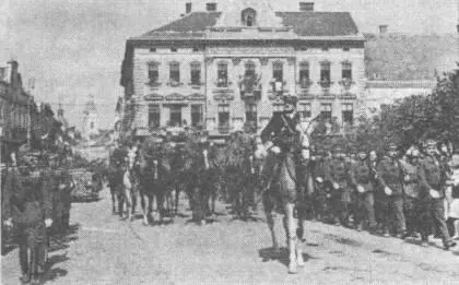 5 сентября 1940 г Хорти в освобожденной Трансильвании А венгры с болью в - фото 7