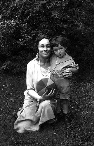 Мюнхен 1926 Леонид Борисович Розалия Исидоровна Жозефина Лидия и Женя - фото 25