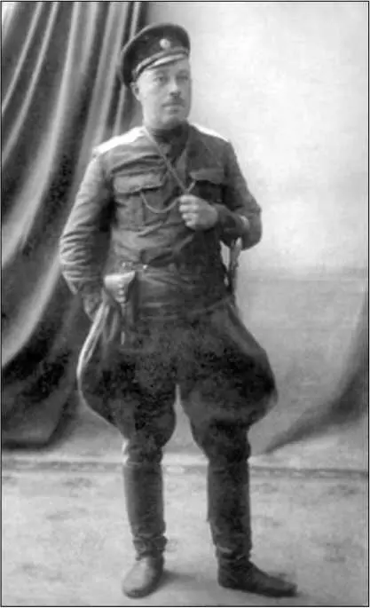 Войсковой Атаман полковник Дутов Фото 1917 г Ситуация осложнялась растущими - фото 11