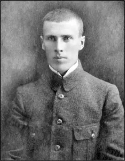 С М Цвиллинг В январе 1918 года активизировались большевистские силы в самом - фото 14