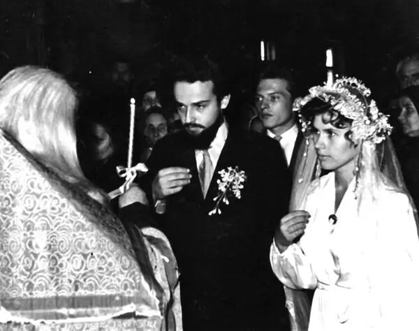 Вверху Венчание 1957 г Внизу С женой Натальей в Семхозе 1967 г Диакон - фото 10