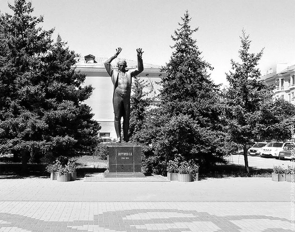 Памятник крепостному композитору Степану Дегтяреву в Белгороде Исследователь - фото 18