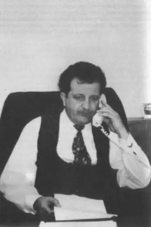 Шабтай Калманович Шабтай Калманович жил всюду и нигде Даже его жена Таня - фото 19